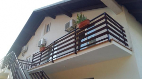 Apartments with a parking space Trogir - 11782
